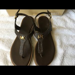 Michael kors Brady thong Sandals